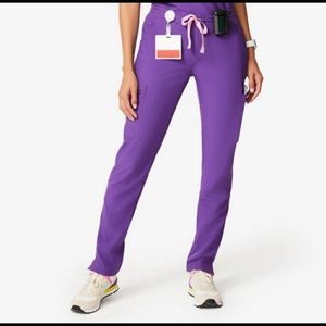 Figs Yola Ultra Violet scrub pants size small